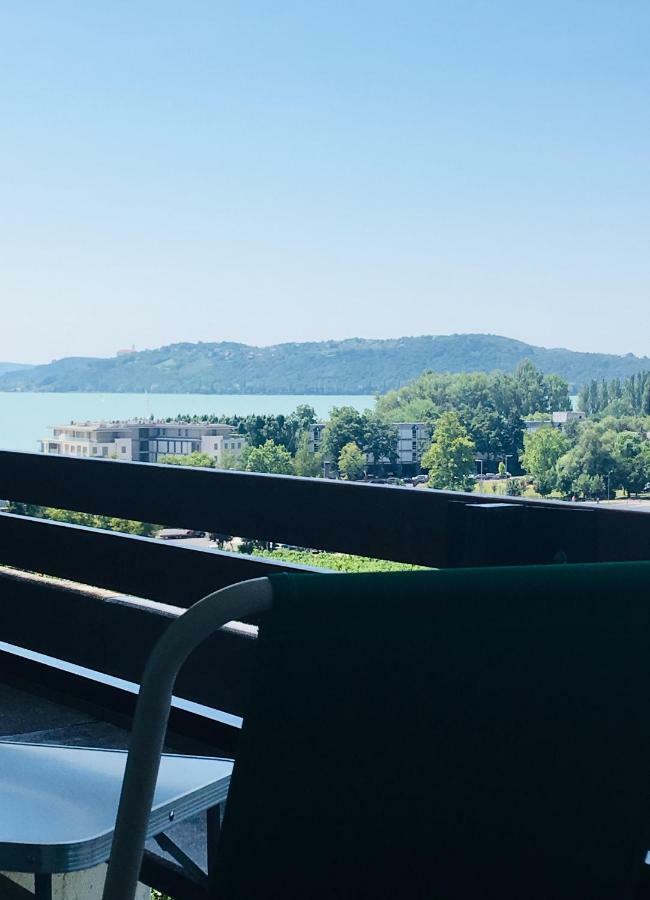 Myriviera Apartman Apartment Balatonfured Bagian luar foto